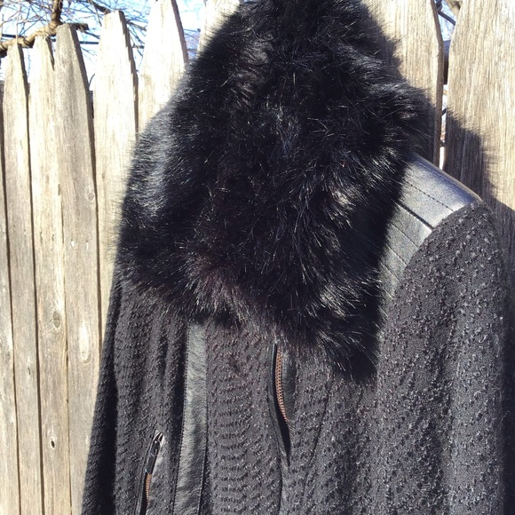 Cache Jacket - Picture 3 of 8